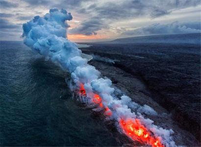 海水为什么不会把喷涌的海底火山扑灭？